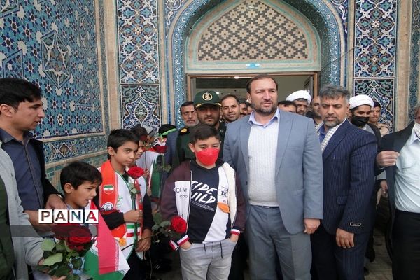 راهپیمایی 13 آبا‌ن در شهرستان ورزنه