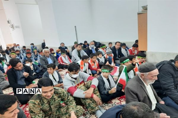 راهپیمایی 13 آبا‌ن در شهرستان ورزنه