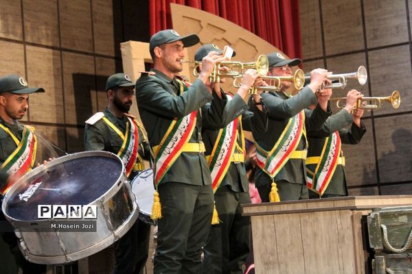 یادواره یک‌هزار شهید دانش‌آموز و فرهنگی درقم