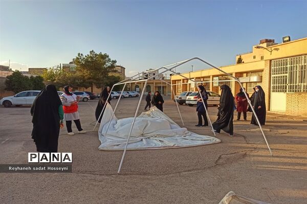 ‌کارگاه آموزشی امداد و کمک‌های اولیه ویژه مربیان پیشتاز سازمان دانش‌آموزی ناحیه ۳