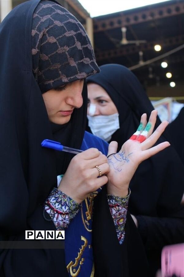 برپایی غرفه‌ ایران قوی با نخبه‌های ایرانی در مراسم 13 آبان