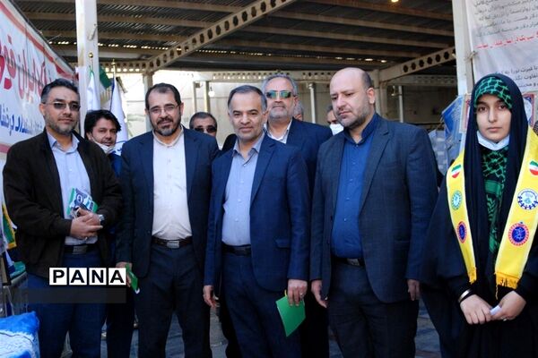برپایی غرفه‌ ایران قوی با نخبه‌های ایرانی در مراسم 13 آبان