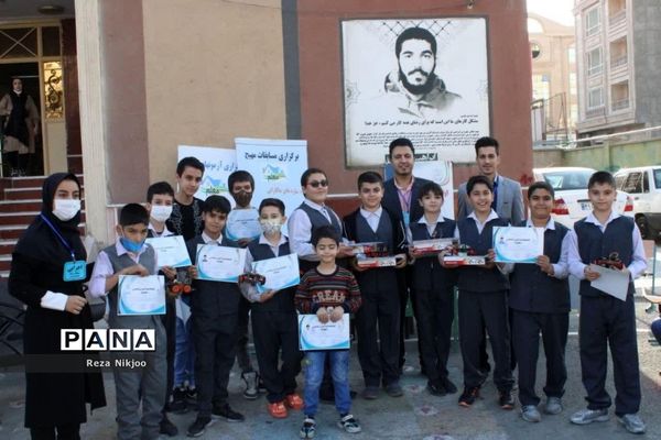 روز بازی و هیجان در مدرسه معلم ناحیه یک بهارستان