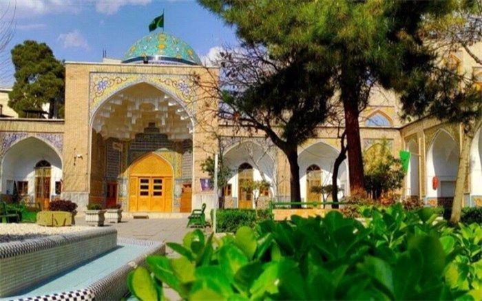 مدرسه‌ای که دو قرن قدمت دارد