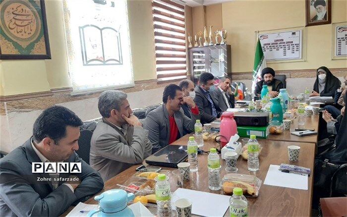 برنامه‌ریزی تربیتی و آموزشی در مدارس بر‌اساس نیازسنجی دانش‌آموزان باشد