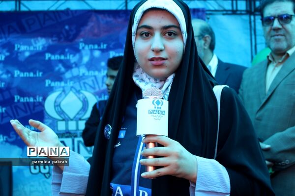 حضور پُرشور دانش‌آموز خبرنگاران کرمانشاهی در 13 آبان