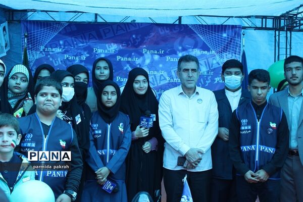 حضور پُرشور دانش‌آموز خبرنگاران کرمانشاهی در 13 آبان