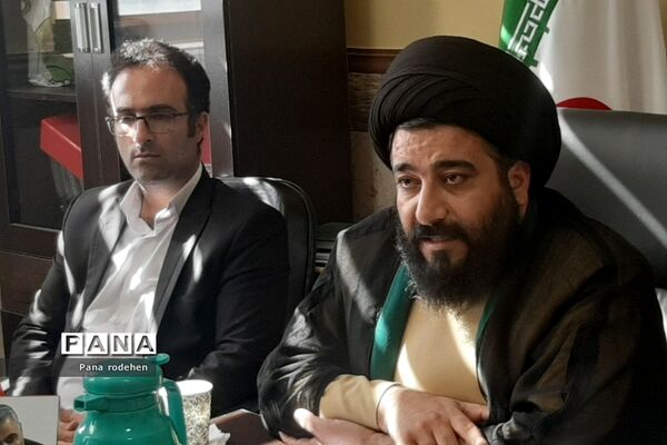 برگزاری جلسات کیفیت‌بخشی تربیتی مدیران مدارس در رودهن