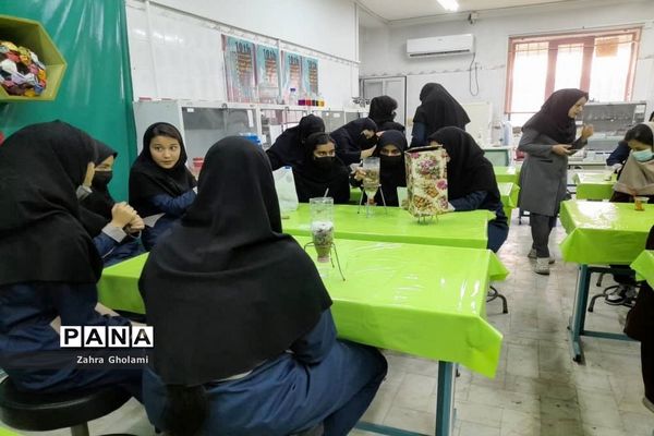 مسابقه ساخت ستون تصفیه آب‌ در بوشهر