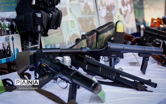 کشف محموله سلاح و مهمات در ورودی مرزهای جنوب شرق کشور