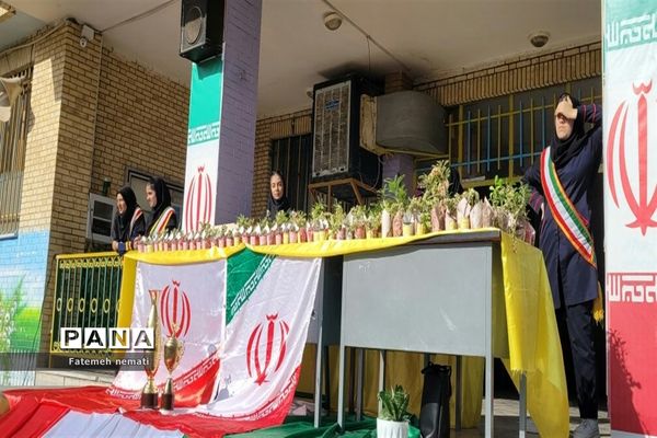 افتتاحیه المپیاد ورزشی درون‌مدرسه‌ای در دبیرستان دخترانه شایستگان