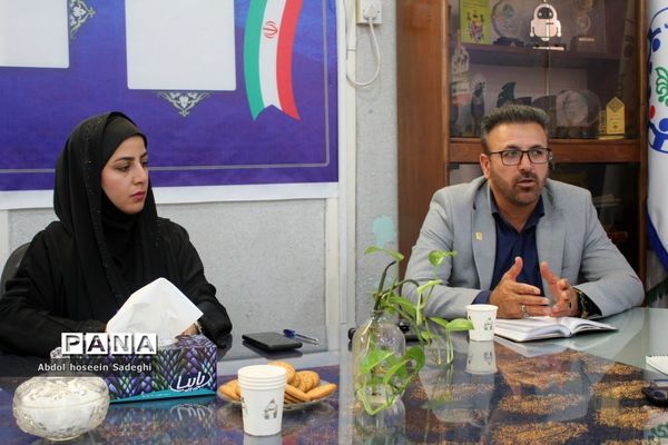 جلسه هم‌اندیشی سازمان دانش‌آموزی‌‌ استان بوشهر و اداره مشارکت‌ها و مدارس غیر‌دولتی