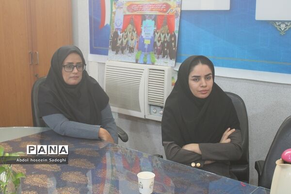 جلسه هم‌اندیشی سازمان دانش‌آموزی‌‌ استان بوشهر و اداره مشارکت‌ها و مدارس غیر‌دولتی