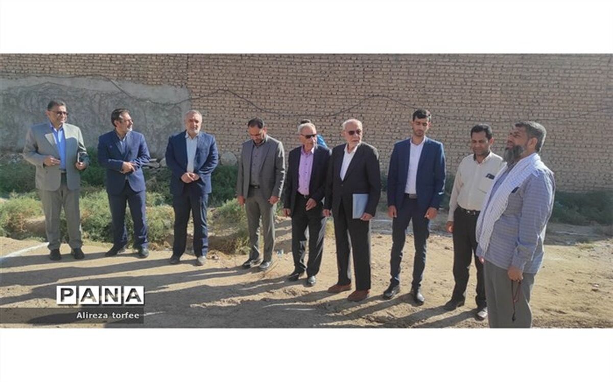 آیین کلنگ‌زنی ساخت دبستان 3 کلاسه در منطقه ابوجلال شمالی سوسنگرد