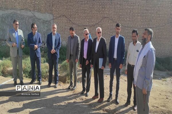 آیین کلنگ‌زنی دبستان سه کلاسه در البوجلال شمالی سوسنگرد