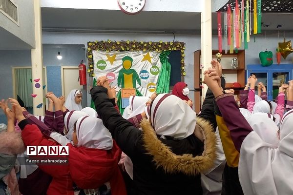 افتتاحیه طرح «مصباح‌الهدی» در دبستان حضرت زهرا(س) رودهن