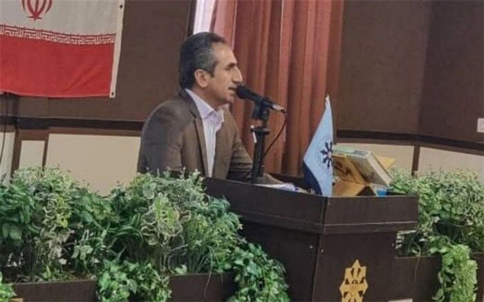توسعه و تجهیز آزمایشگاه‌های مدارس‌ نقطه عطف تربیت نخبگان و‌ دانشمندان  علمی  آینده است/ فیلم
