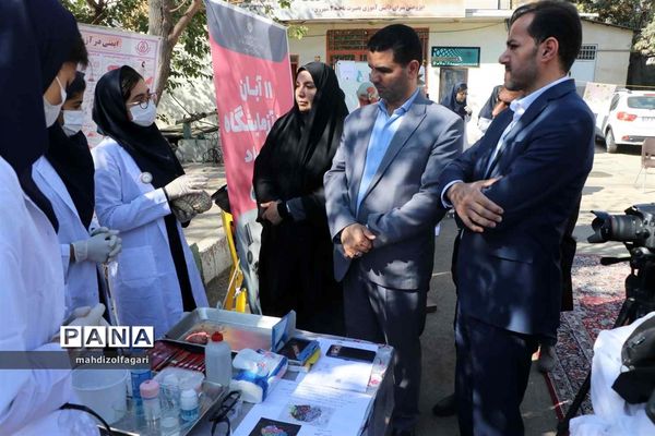 مسابقات آزمایشگاهی در پژوهش‌سرای بصیرت ناحیه دو شهرری