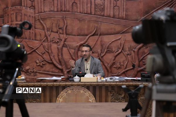 ششمین نشست خبری روح‌‌الله رشیدی