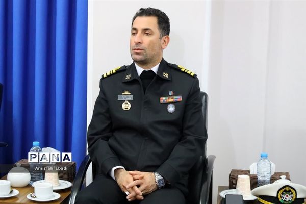 دیدار دریادار فرمانده دانشگاه علوم دریایی امام خمینی نوشهر با نماینده ولی فقیه