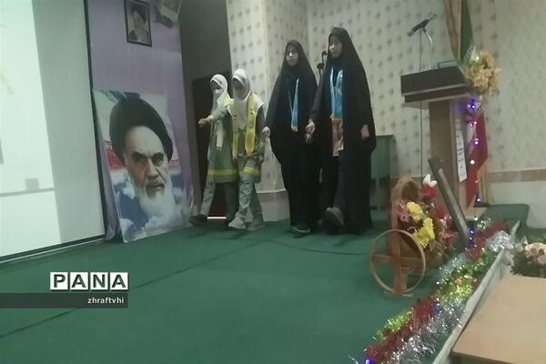 کار گاه توانمند‌سازی دانش‌آموزان پیشتاز