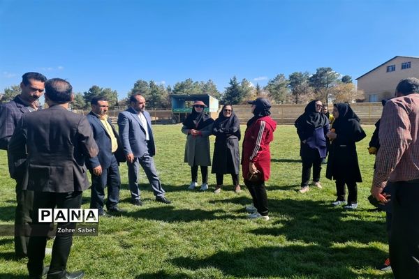 دومیدانی دختران آموزشگاه متوسطه شهرستان اقلید