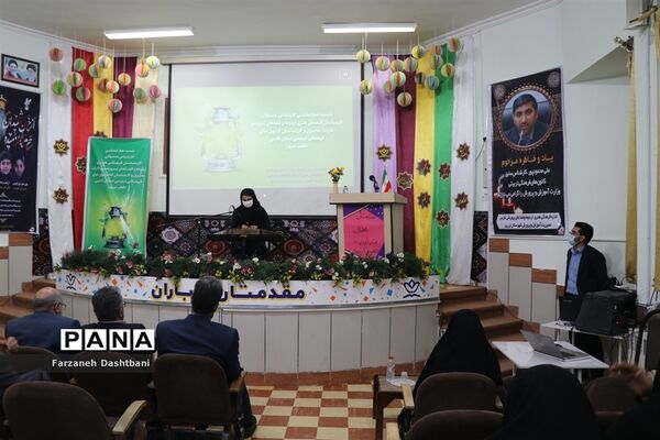 برگزاری نشست هم‌اندیشی مدیران و کارشناسان کانون های فرهنگی‌تربیتی شرق فارس در نی‌ریز