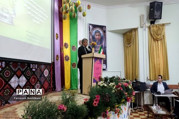 برگزاری نشست هم‌اندیشی مدیران و کارشناسان کانون های فرهنگی‌تربیتی شرق فارس در نی‌ریز