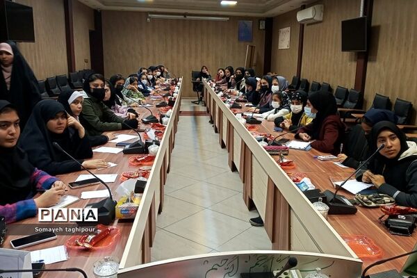 برگزاری دوره های آموزشی خبرنگاری پانا  در بهارستان دو
