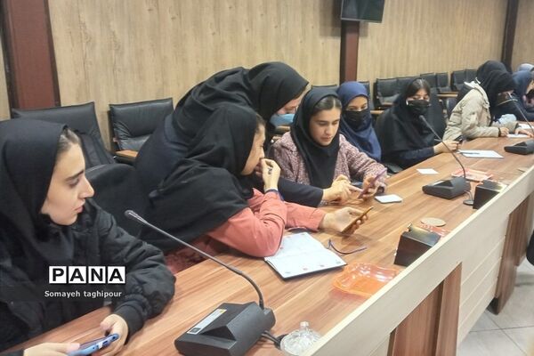 برگزاری دوره های آموزشی خبرنگاری پانا  در بهارستان دو