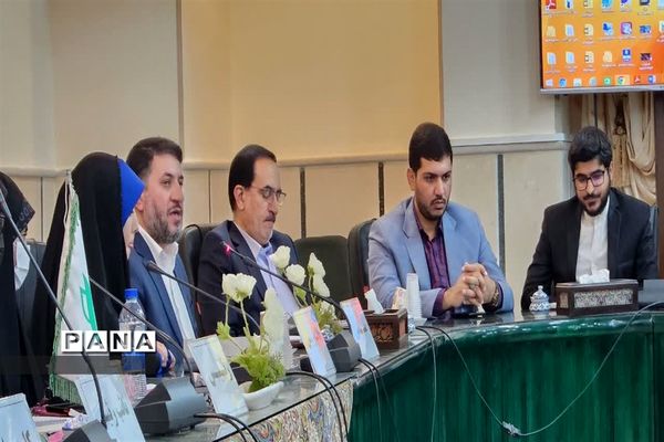 اختتامیه دومین دوره  مجلس دانش‌آموزی دختران  استان یزد