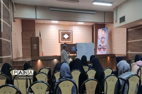 دوره آموزش خبرنگاران دانش‌آموز پانا دراسلامشهر