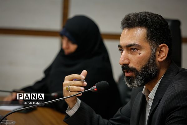 کارگاه روایتگری اردوهای دانش‌آموزی راهیان پیشرفت ایران اسلامی