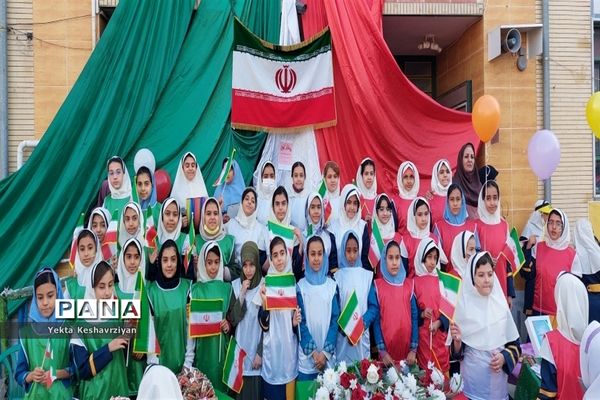 جشن سفیران سلامت در مدرسه امام جعفر صادق (ع) ناحیه ۳ شیراز