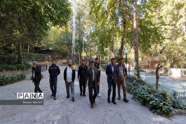 نشست صمیمی و اردوی تفریحی و تربیتی فرماندهان واحدهای بسیج دانش‌آموزی شهرستان رباط‌کریم و پرند در اردوگاه شهید‌باهنر