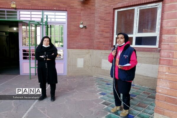 برگزاری انتخابات شورای دانش‌آموزی در دبیرستان نبوت صفادشت