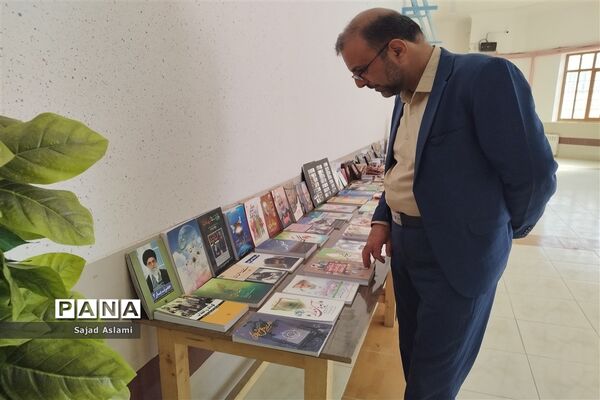 برگزاری یاد واره شهدا و سالروز عروج صاحب تفسیر المیزان در اقلید