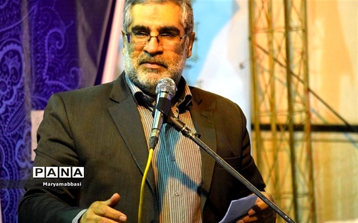 دانش‌آموز خوزستانی مدال طلای جهانی رقابت‌های علوم و اختراعات مالزی را کسب کرد