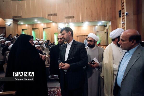 افتتاحیه دوره توانمندسازی ائمه جماعات روحانی مدارس