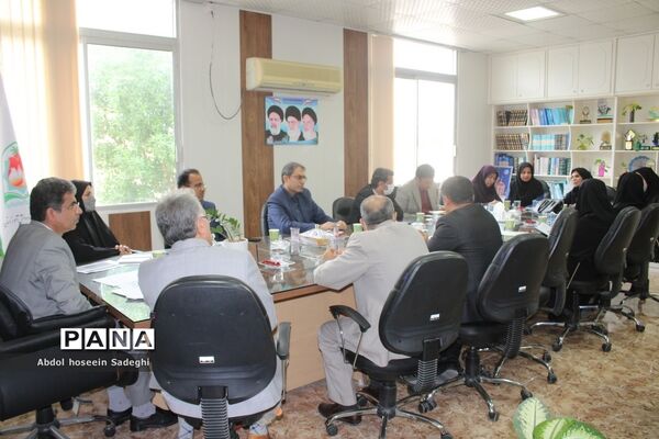 نشست هم‌اندیشی دستگاه های عضو ائتلاف نماد معاونت پرورشی و فرهنگی آموزش و پرورش استان بوشهر