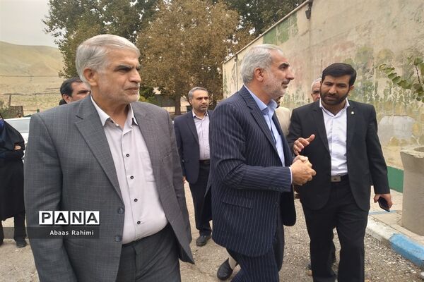 بازدید وزیر آموزش و پرورش از اردوگاه توچال پاکدشت