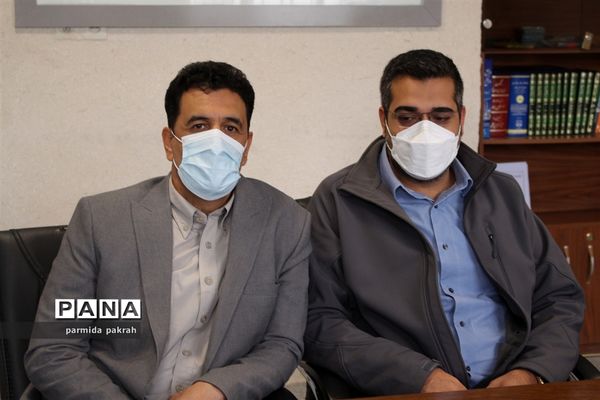 جلسه توجیهی پروژه 313 کرمانشاه