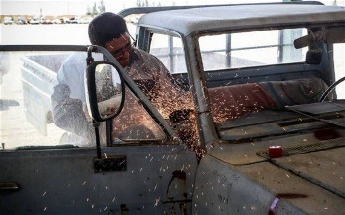 قالیباف: اسقاط خودرو در کشور نباید تعطیل شود