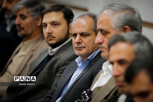 پنجمین نشست اداری قائم مقام سازمان دانش‌آموزی با کارکنان سازمان دانش‌آموزی مرکز