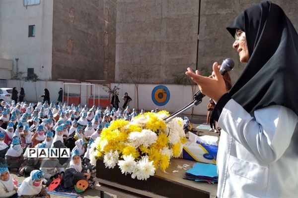 افتتاحیه طرح سفیران‌سلامت در مدرسه زنده‌یاد محمود دربانی شهرستان قرچک