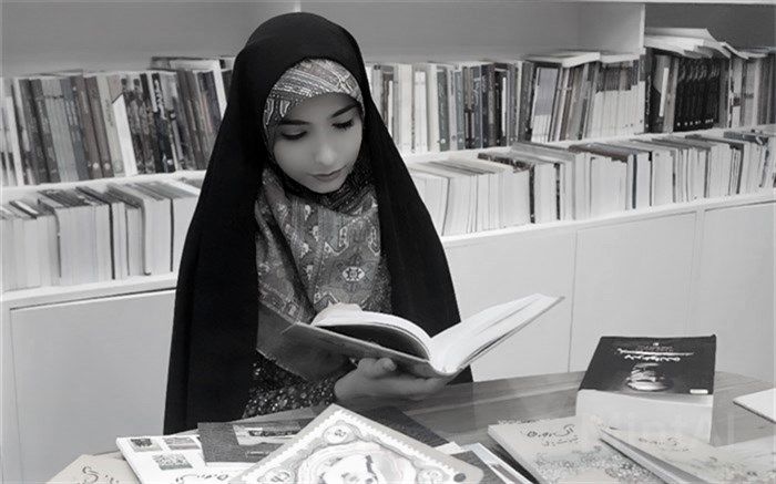 کتاب بهترین آموزگار برای هر دانش‌آموز است