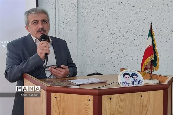 برگزاری مراسم گردهمایی فارغ‌التحصیلان و اساتید هنرستان ماندگار نمونه دولتی طالقانی شیراز