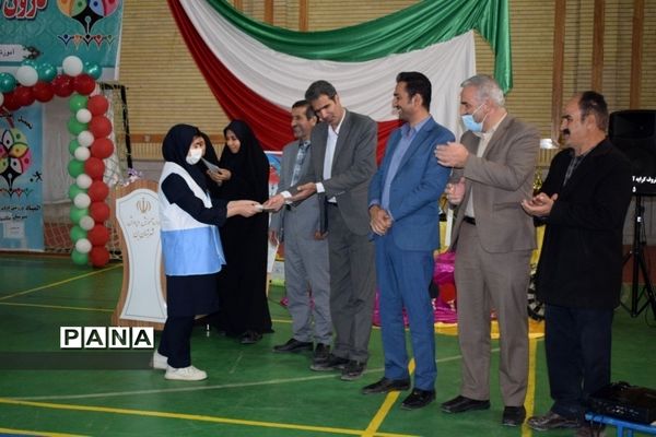 برگزاری المپیاد ورزشی درون مدرسه‌ای در دبیرستان مکتبی شهرستان بن