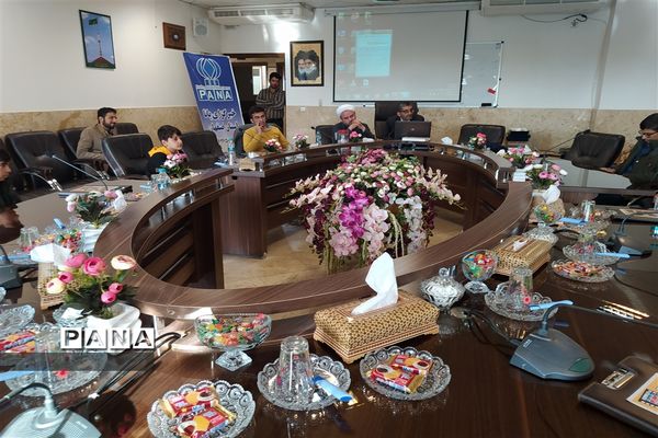 برگزاری جلسه مدیر سازمان دانش‌آموزی استان اصفهان با خبرنگاران خبرگزاری پانای شهرستان خمینی شهر