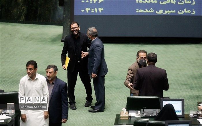 سوال از وزیر ارتباطات در دستورکار مجلس